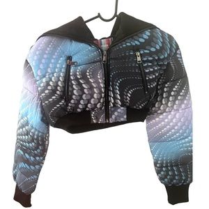 URBAN OUTFITTERS “LILY” CROPPED PUFFER JACKET NWT